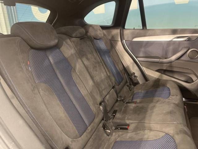 Bmw X1 2019-06 181698-11