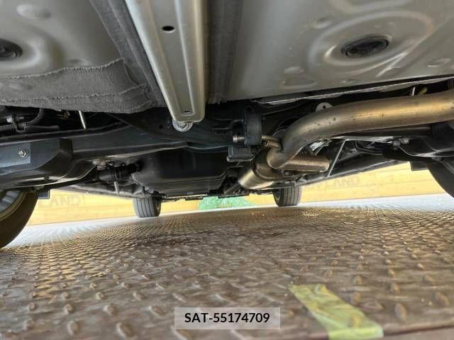 Toyota ALPHARD 2021-07 211743-18