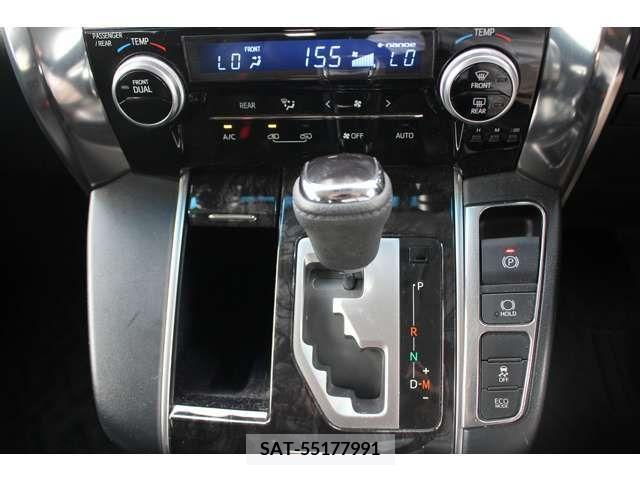 Toyota VELLFIRE 2018-09 369729-13