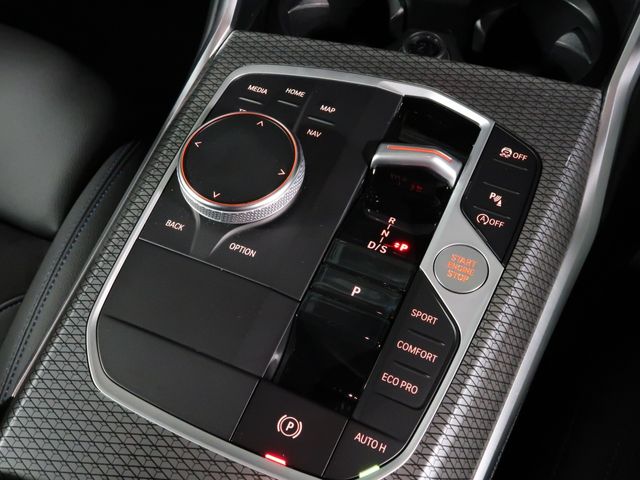 Bmw 3 SERIES 2022-11 8201-12