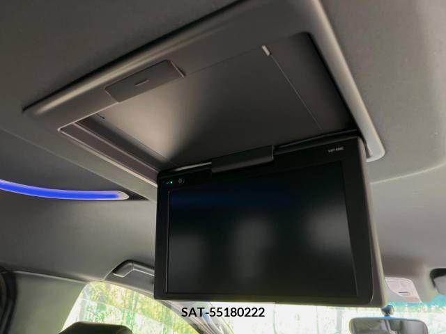 Toyota VELLFIRE 2017-10 209093-2