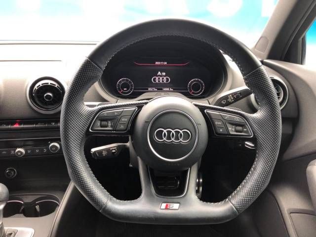 Audi A3 SEDAN 2017-02 184916-10
