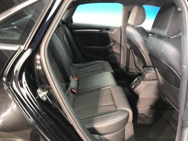 Audi A3 SEDAN 2017-02 184916-9