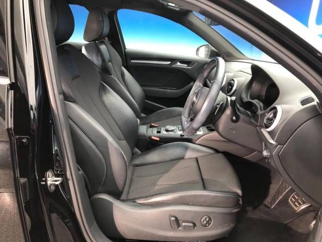 Audi A3 SEDAN 2017-02 184916-8