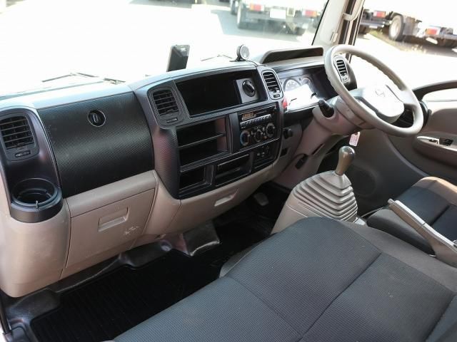 Nissan ATLAS 2016-05 190747-28