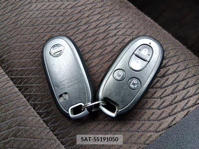 Nissan ROOX 2011-10 213671-26