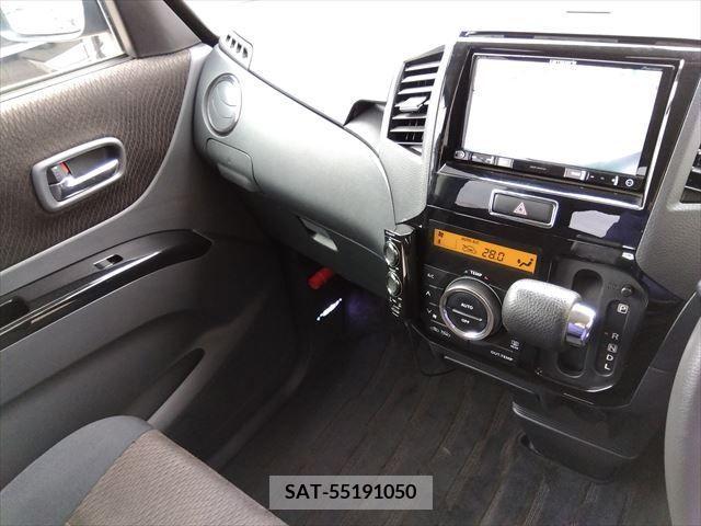 Nissan ROOX 2011-10 213671-18