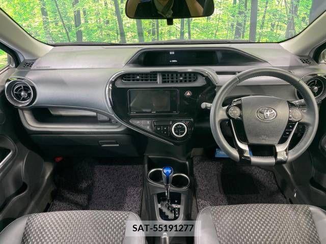 Toyota AQUA 2018-07 314338-1