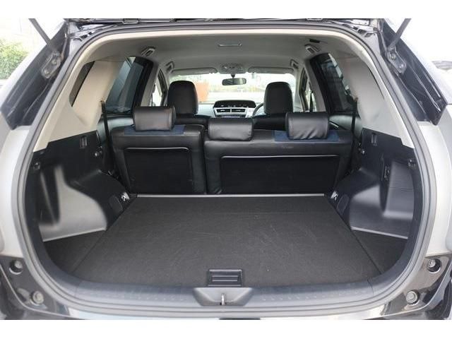 Toyota PRIUS ALPHA 2015-05 13593-9