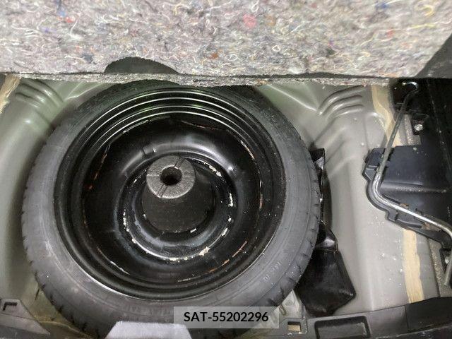 Toyota VITZ 2019-02 233632-12
