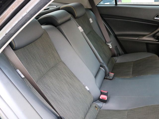 Toyota MARK X 2014-10 13190-18