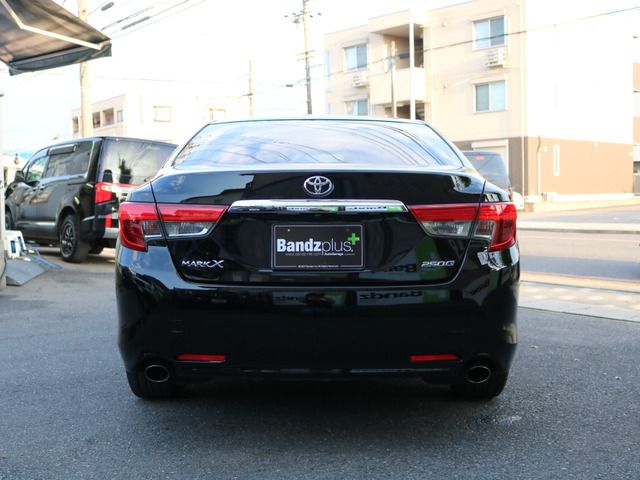Toyota MARK X 2014-10 13190-9