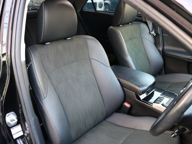 Toyota MARK X 2014-10 13190-16
