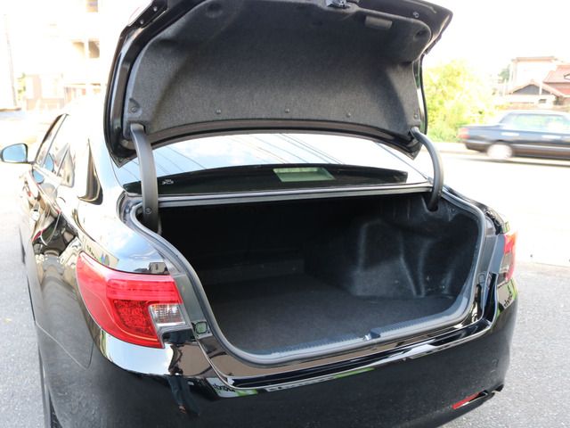 Toyota MARK X 2014-10 13190-11
