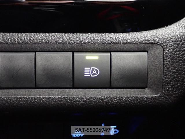 Toyota AQUA 2022-01 313383-19