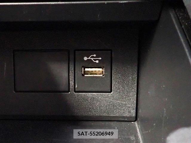 Toyota AQUA 2022-01 313383-21