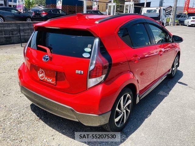 Toyota AQUA 2015-11 291832-4
