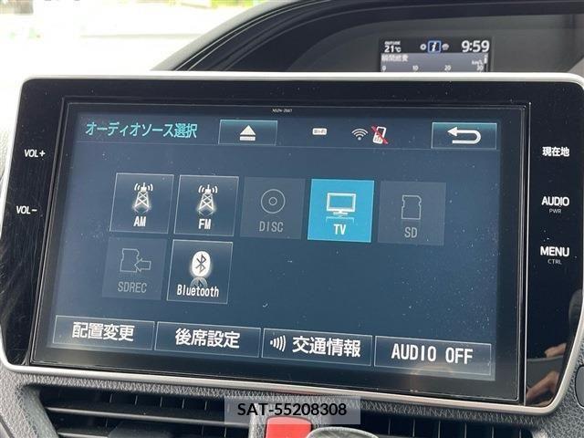 Toyota ESQUIRE 2017-06 268930-17