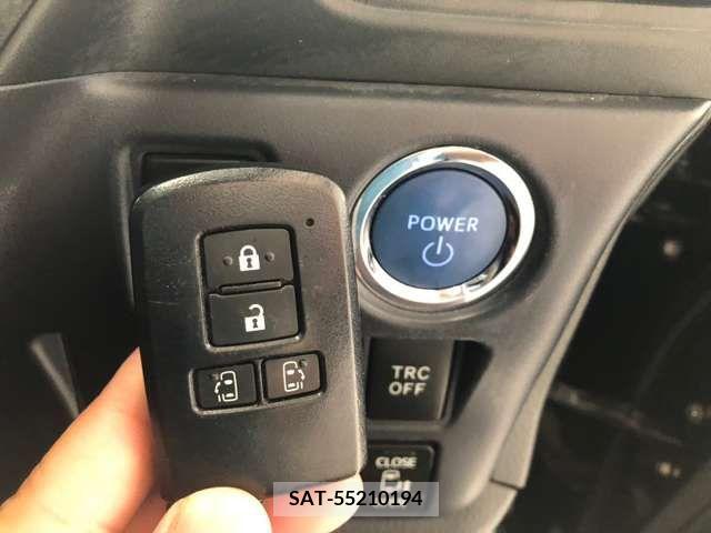 Toyota VOXY HYBRID 2014-06 322752-19