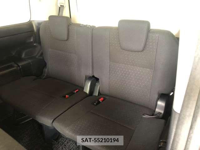 Toyota VOXY HYBRID 2014-06 322752-7