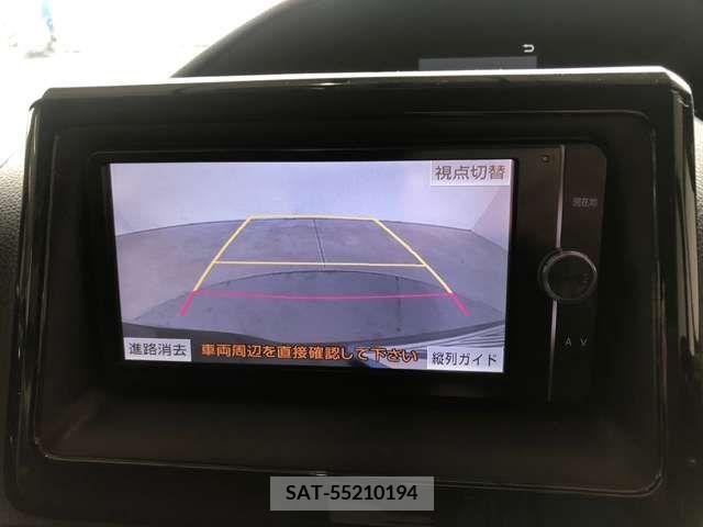 Toyota VOXY HYBRID 2014-06 322752-15