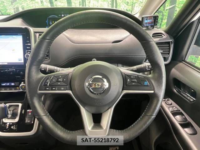 Nissan SERENA 2018-12 324983-12