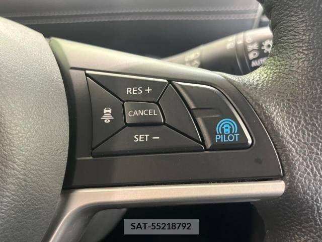 Nissan SERENA 2018-12 324983-5