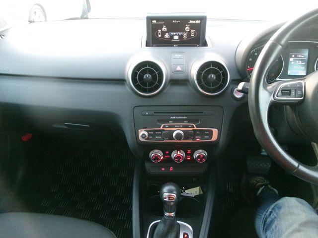 Audi A1 2014-09 188425-18