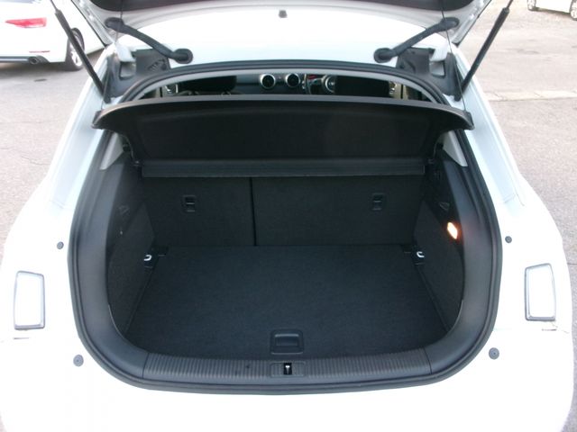 Audi A1 2014-09 188425-8