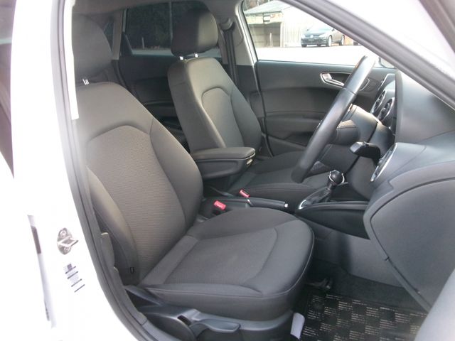 Audi A1 2014-09 188425-12