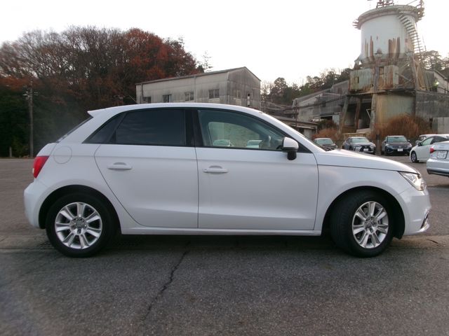 Audi A1 2014-09 188425-3