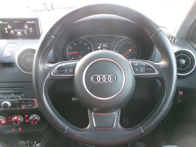 Audi A1 2014-09 188425-16