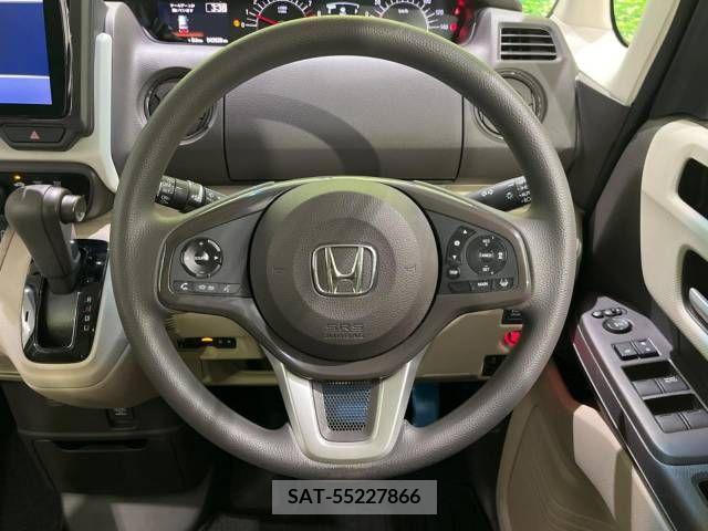 Honda N BOX 2018-04 306968-11