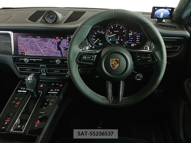 Porsche MACAN 2023-05 366244-16