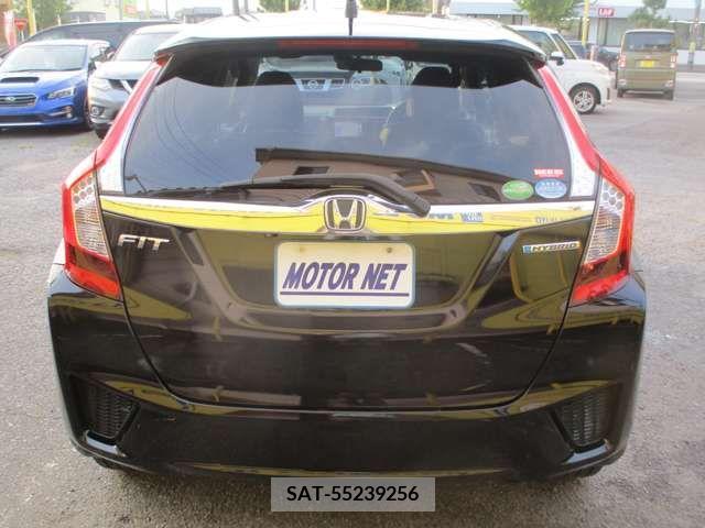 Honda FIT 2014-04 385785-9