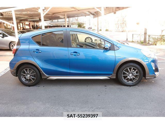 Toyota AQUA 2014-01 299044-6