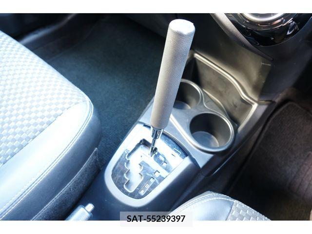 Toyota AQUA 2014-01 299044-18