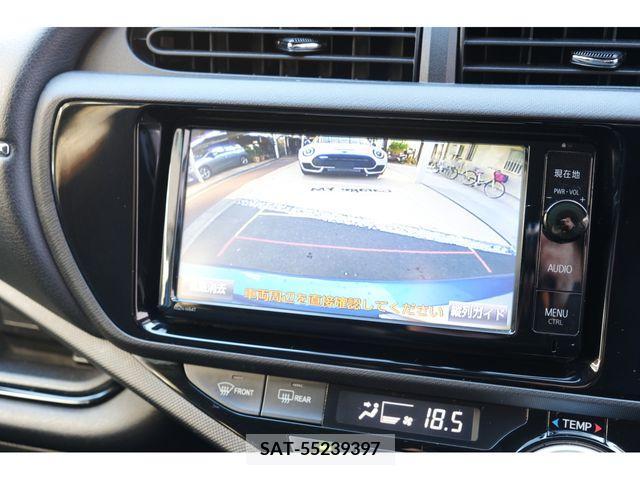 Toyota AQUA 2014-01 299044-17