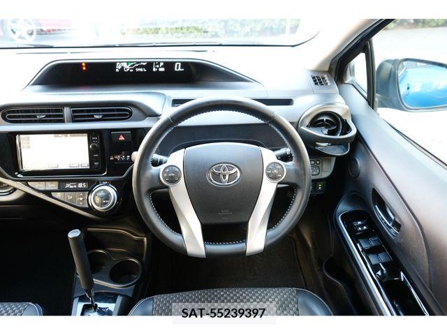 Toyota AQUA 2014-01 299044-16