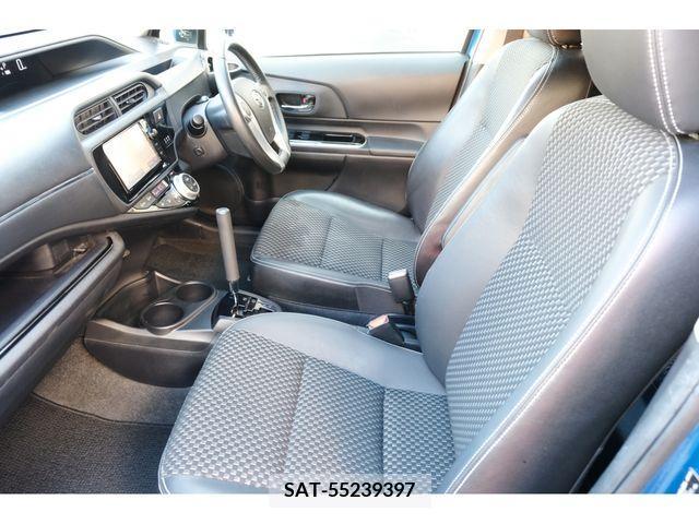 Toyota AQUA 2014-01 299044-10