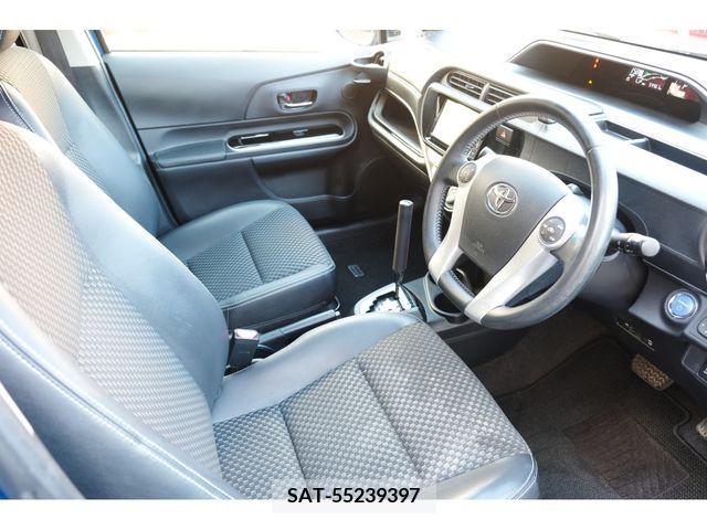 Toyota AQUA 2014-01 299044-1