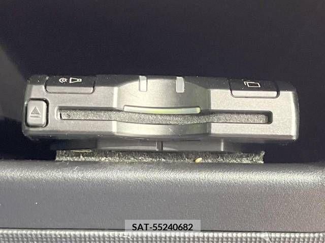 Toyota SPADE 2013-09 313688-7