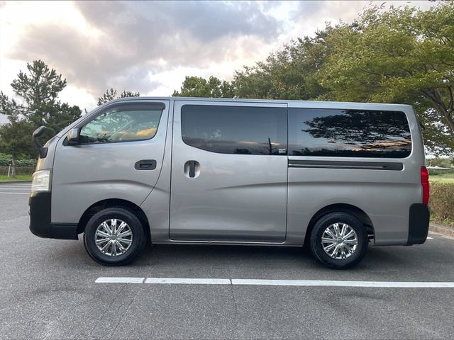 Nissan NV350 Caravan 2013-09 12311-5