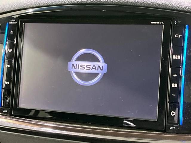 Nissan ELGRAND 2017-04 26669-2