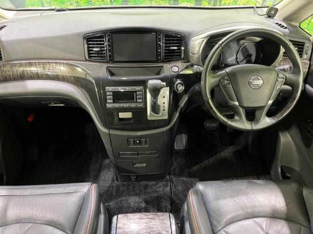 Nissan ELGRAND 2017-04 26669-1