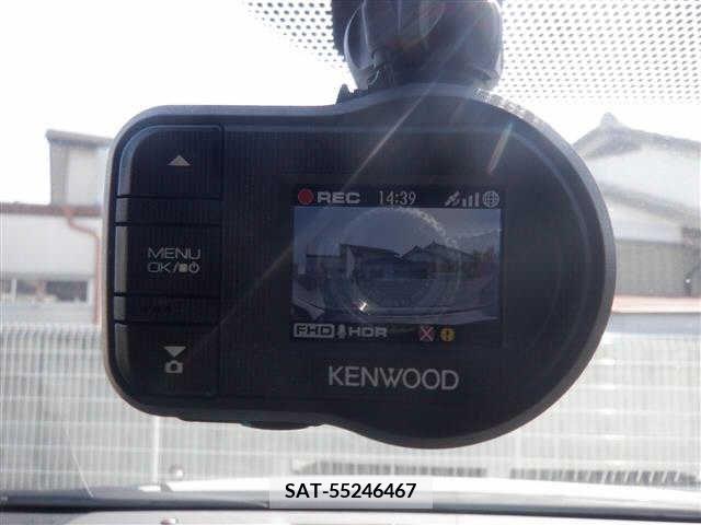 Toyota PRIUS 2012-03 239793-8