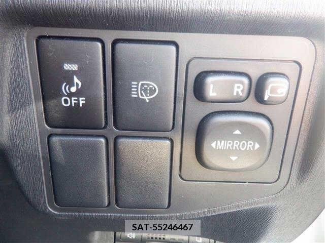 Toyota PRIUS 2012-03 239793-5