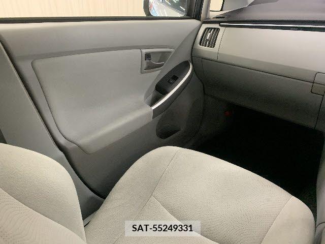 Toyota PRIUS 2015-03 232708-15