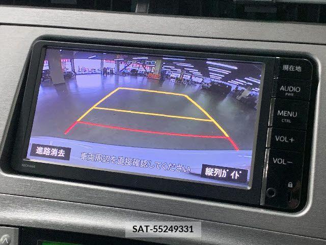 Toyota PRIUS 2015-03 232708-5