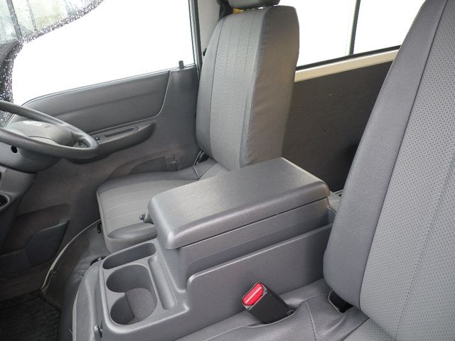 Mazda BONGO VAN 2016-01 2157-4